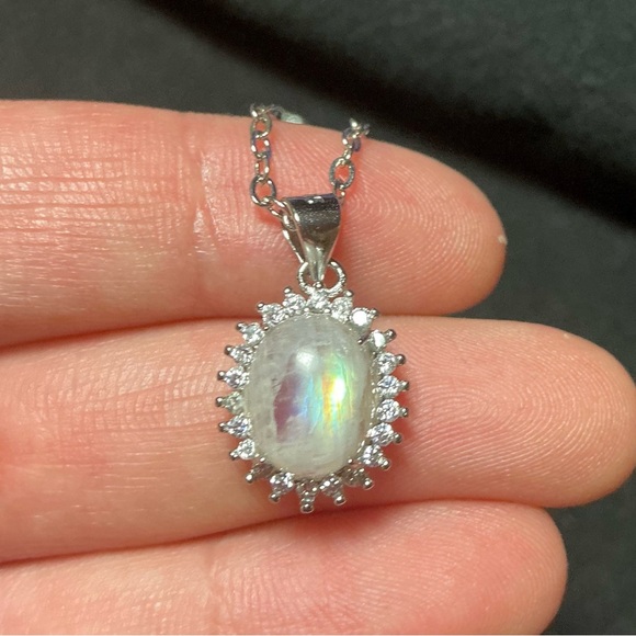 Rainbow Moonstone Pendant Natural Moonstone Necklace Healing Moonlight Stone - Picture 1 of 9